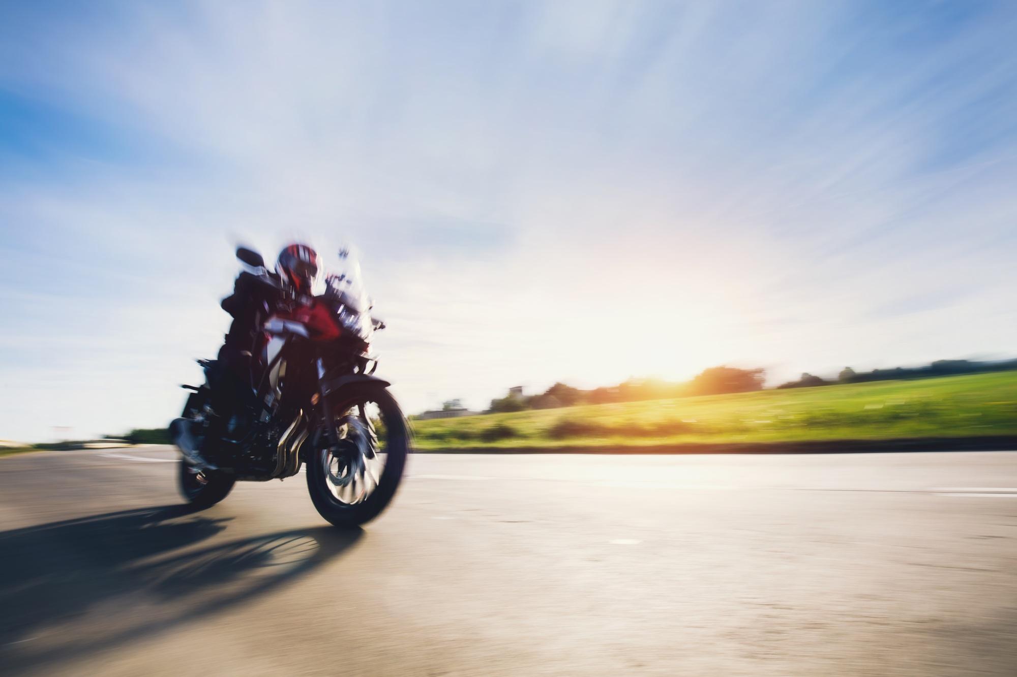 Buca’daki motosiklet sınav parkurunda birebir eğitim.